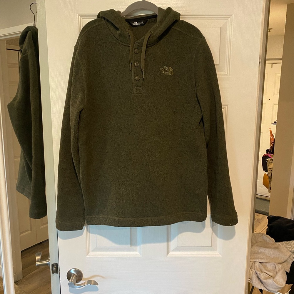 The North Face Gordon Lyons Button Sweater - L